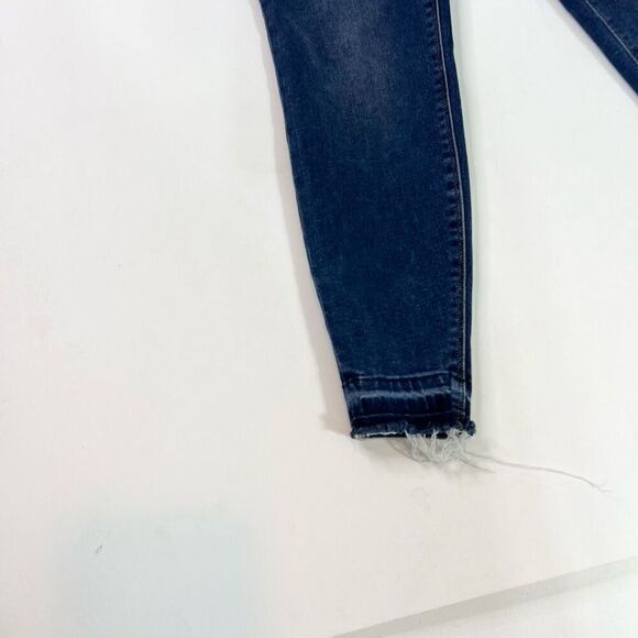 Spanx Skinny Jeans Women's Large Distressed Ankle Medium Wash Pull-On - Picture 2 of 9
